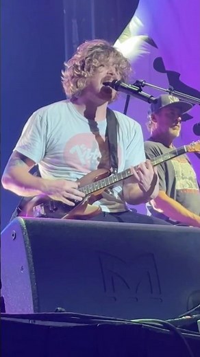Sublime Badfish Twisted 2025 (Live in Chicago)