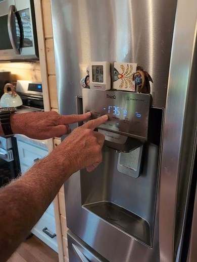 LG\r MODEL LRMXS2806S/00 \r SERIAL 307KRJULB404(2)