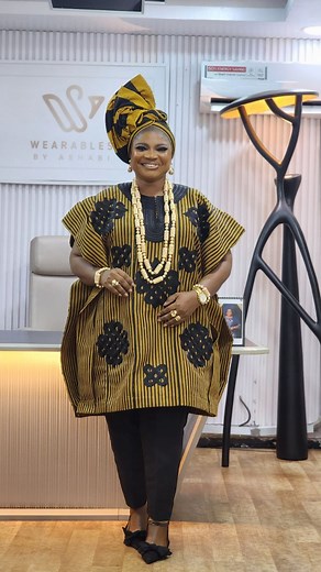 WE RUN THE BEST SHORTLET APARTMENTS IN SURULERE 👌 AJITH APARTMENTS....The most luxurious apartment in SURULERE Location 1: Off Bode Thomas, Surulere, Lagos Location 2 : Off Adeniran ogunsanya Surulere Lagos Location 3: Off Adeniran ogunsanya Surulere Lagos Amenities: 📌24/7 power supply 📌Treated water supply 📌24/7 security 📌High speed internet 📌Smart TVs 📌All rooms ensuite 📌Private rooms with kitchenette 📌Daily housekeeping 📌Aesthetically designed sit out lounge Send a DM or Whatsapp: 0