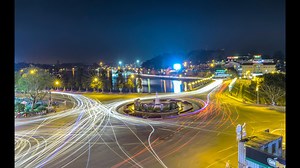 How to drive through roundabouts safely