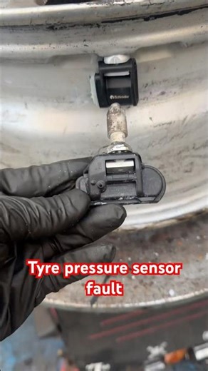 Tpms fault #tirerepair #tpms