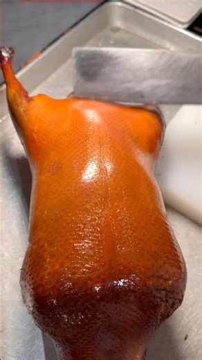 Must Try 😋 Perfect 👌 Peking Duck 🦆 in Beijing #usa #foryou #shorts