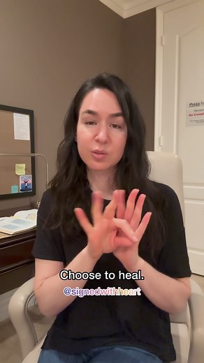 💛 — Following up on yesterday’s video, answering one of the questions: Is “heal” the same sign as ______? This sign is the same sign for words heal, health, healthy, recover, brave, courage, bold, all similar words. If you have any questions, feel free to ask in the comments. :) Or any thoughts you’d like to share. :) Fingerspelled: 👉🏼 Heal 👉🏼 Health 👉🏼 Brave Fingerspelling 101 Course is great for those who haven’t learned the alphabet yet or for those who have recently but need to practi