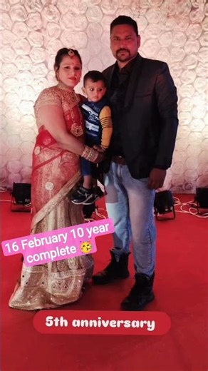 Happy anniversary husband ji 💕 hamesha khush raho 🥰🥳