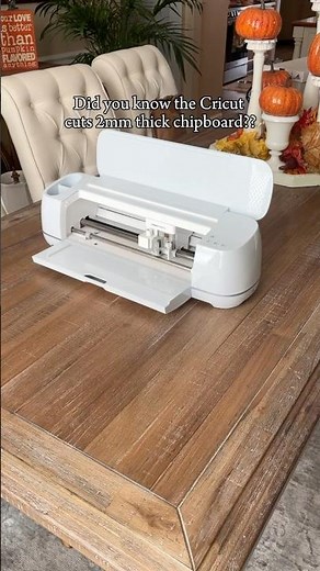 A little sneak peek to my DIY business sign using my Cricut Maker 3!