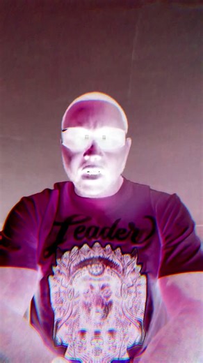 5G on Instagram: "“Stay Strapped” written by 5G is available for streaming on all major platforms. #spotify #applemusic #datway☝🏿"