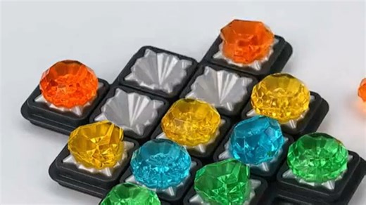 SMARTGAMES钻石迷阵数独游戏，锻炼逻辑思维，提升专注力。通勤、休闲时玩一局，轻松解压，让大脑时刻保持活跃状态。