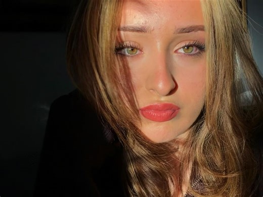 liv °❀⋆.ೃ ࿔*:･ | staring contest | Instagram