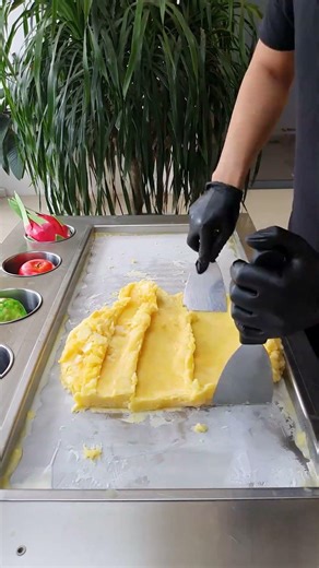 Fizzy Soda Street Ice Cream Magic in Minutes #shorts #satisfying #icecream