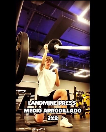 “Así debe entrenar un Futbolista en el Gym 💪⚽”