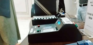 WATCH: Here is how the locally-made electronic voting machine will work!