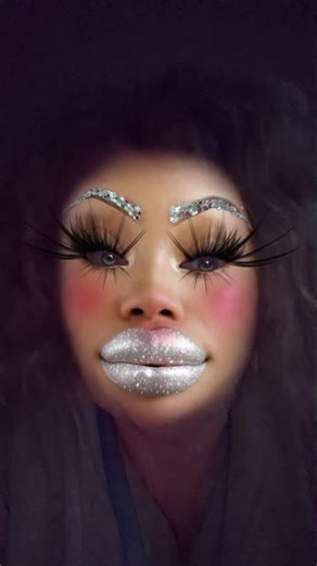 Vidéos de La chouette (@loveboubou790) avec Lady Lay - Génération 80