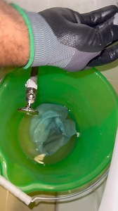 160K views · 4K reactions | Instalación Válvula de llenado de WC Fluid Master 400 #PUBLICIDADPAGADA #edgarelectricoplomero #1TMaMas #tutecnicoedgar #aprendeenfacebook #escuelaferretera #tlapaleros #tlapalero #tlapaleria #ferreteros #ferreteria #ferretero #plomeros #plomeria #fontanero #fontaneria #gasfiteros #gasfitero #gasfiteria #plomeros #plomeros #cuartodebaño #wc #sanitario #valvula400 #Fluidmaster | Electricoplomero | Facebook
