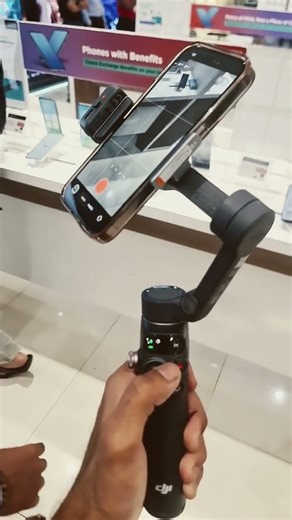 how to use Gimble with iphone 17 #gimble #iphone17 #iphone #shorts