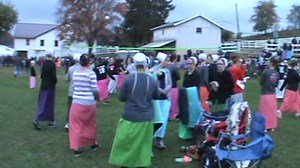 9.7K views · 322 reactions | The Amish girls volleyball tournament at Charm Days is used not just as a way to give the girls an activity, but also to raise funds for families in need. | AmishLeben | Facebook