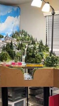 ONE Train Clip 4. Modular Model HO Railway Layout 1/13/2026