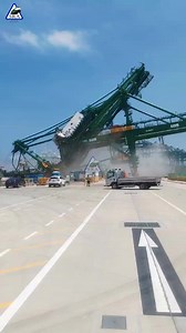Crane tips over at Tuas Port | Singapore Road Accident
