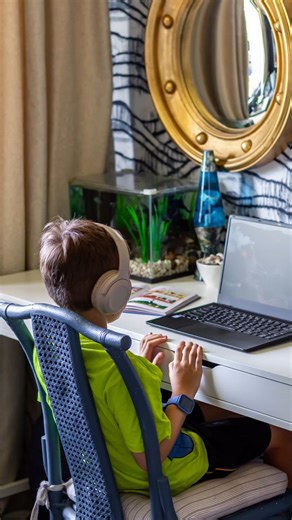 Need to get your little ones some top-notch tech that won’t break the bank? Take a page out of @thediydecorator 's playbook and help your kids work, rest and play smarter with these awesomely affordable study essentials from Kogan.com! #Kogan #KoganAffiliate #ClickinAwesome #onlineshopping #dealsandsteals #koganfinds #kidstech #tech | Kogan.com