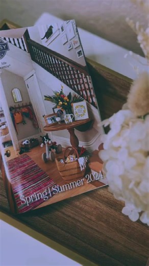 Who’s ready to see our new Spring/Summer 2024 Scentsy Catalog?! 🙋‍♀️🙋‍♀️🙋‍♀️ Just click the link below to view our new catalog.. all new products available now!!!🥳 👇🏼👇🏼👇🏼 https://heyzine.com/flip-book/3f52c3a247.html #scentsy #scentsyconsultant #scentsyspringsummer2024 #allthingsscentsy #newscentsycatalog