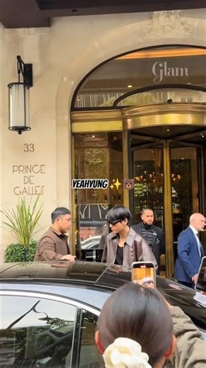 BTS V in Paris 😍 | Taehyung’s Stunning Fashion Week Look 💜 #BTS #V #Shorts