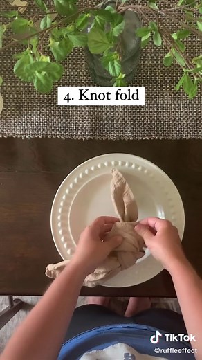 5 Unique Wedding Napkin Folding Ideas for Your Special Day