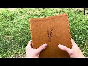 CSB Notetaking Bible (Large Print, Camel Cover) with Harvest-Inspired Design
