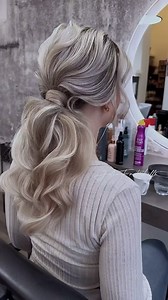 Yes hundred percent true, but actually we love what we do. And actually you need to love what you do if you have to wake up early in the morning and do things daily that are really annoying But time I see my beautiful bride, I know exactly why I am where I am and why I’m doing what I’m doing 🖤🖤🖤🖤 Und wer hat sich hier erkannt, genauso ist es aber ich muss auch ganz ehrlich gestehen es ist trotzdem ein wunderbarer Job. So viele Erfolgserlebnisse hatte ich noch nie in meinem Leben wie arbeiten