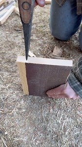 A little rip for cutting kindling that i found helps. Keeping the shoulder to elbow part of your arm locked so elbow to hand swings at a fixed length. Then you have a set distance to so your hand is away from the swinging axe blade. Hopefully this makes sense 🙏🏻 | Benjamin Ward