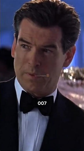 Pierce Brosnan (Agent 007) was a commercial artist and a professional illustrator