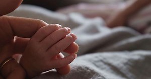 Melissa Benoist anuncia nascimento do primeiro filho