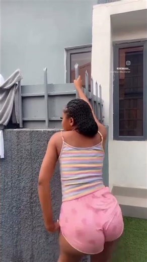 How to twerk 🍑😵‍💫 #twerking #big #shorts