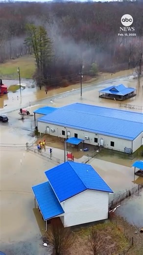 At least 8 dead in Kentucky as major Eastern US storm brings severe flash floods https://abc11.com/post/kentucky-flooding-contributes-least-8-deaths-major-winter-storm-prompts-flood-warning-alerts-eastern-us/15912552/ | ABC11 WTVD
