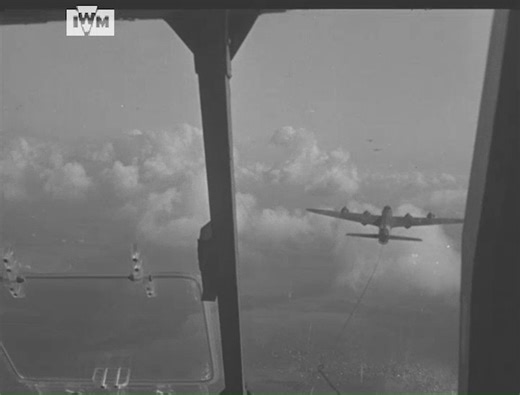 1st Airborne Division goes into action on the first day of Operation Market Garden, 17 September 1944. You can watch our video on the operation here: https://bit.ly/4nrh5kC Film: IWM A70 169-5 | Imperial War Museum London