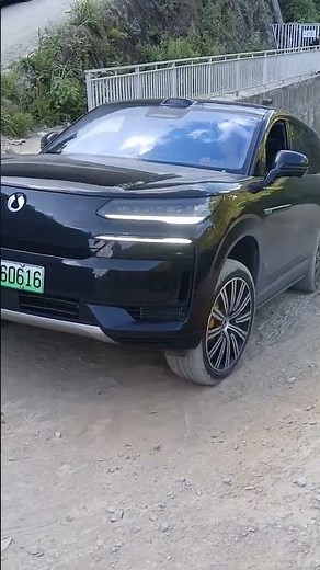 BYD Denza N9 (腾势N9) on the extremely difficult steep curve challenge #car #offroad