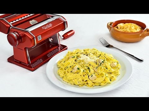 Pasta with chicken and homemade white sauce | JamilaCuisine