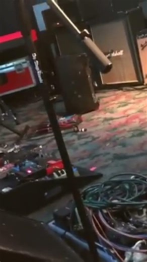 Eric Johnson guitar pedal board setup