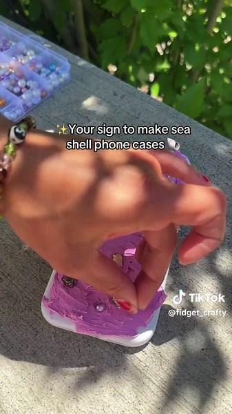 Crea fundas de teléfono con conchas marinas