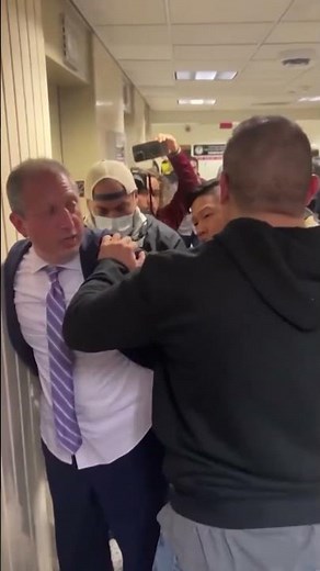 NYC mayoral candidate Brad Lander arrested at immigration court