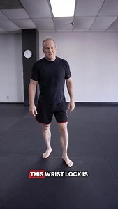 This wrist lock is so ruthless! BE CAREFUL when practicing this on your partner as it could cause permanent wrist damage. #martialarts #wristlock #mma #martialartist #jiujitsu | Dave Kovar