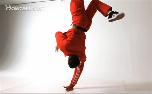 Breaking Powermove教学：1990（单手倒立旋转）