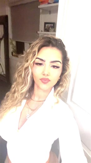 sim 🦋 (@simqt)’s videos with original sound - sim 🦋