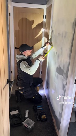 How to Fit Acoustic Panelling for Sound Control