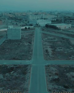 Patel Industrial Park 2 - Next to SITE Superhighway & near to Gulshan-e-Maymar. Industrial and Warehouse plots with flexible payment terms and immediate possession — ideal for factory owners and investors alike. ✅ Key Features - Plot Sizes: 240 & 320 Square yards - 1-Year Easy Installment Plan - Water, Gas & Electricity Available - Wide roads with heavy vehicle access - Suitable for warehouses, factories & logistics Developed by Patel Group | PGM