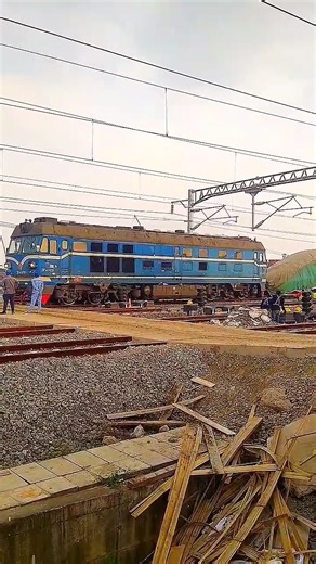 DF4C Locomotive In Bandung Indonesia #railway #train #keretaapi #trending #viral #shorts #tiktok