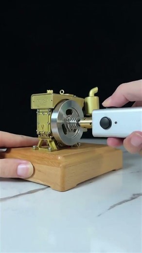 2.2cc Mini Double-cylinder Four-stroke Engine Model #tractor #viralvideo #engine #tractor #motor