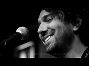 Halil Sezai - İsyan - Canlı Performans