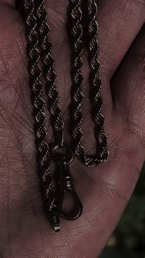 Available! Two classics are better than one. This rope chain and dog clip are a match made in golden heaven. ✨ 10k yellow gold rope chain with 14k yellow gold dog clip 17” (can be shortened) the clip will be soldered on before sending out 640 usd | 875 cad DM @cosy_gold on IG to purchase #dogclip #watchchain #goldwatchchain #goldropechain #ropechain #ropechaingold #ropenecklace #goldropenecklace #goldchain