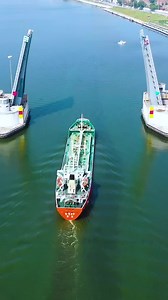 36K views · 1.1K reactions | Check out this 868.8-meter bascule #bridge, or lifting bridge, across the Haihe River in North China's #Tianjin, the largest of its kind in Asia. #ChinaInfrastructure | Xi's Moments | Facebook