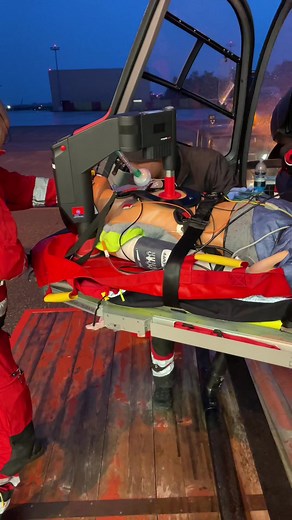 Herzstillstand und Thoraxkompression: So funktioniert's