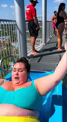 Wow! Another Water Park Huge Ooooooops! So epic slide fail #waterpark #fail #fun